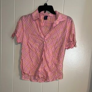GAP Pink and Yellow Plaid Short Sleeve Top